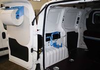 02_a Beragamo Fiorino allestito con accessori per furgoni Syncro System